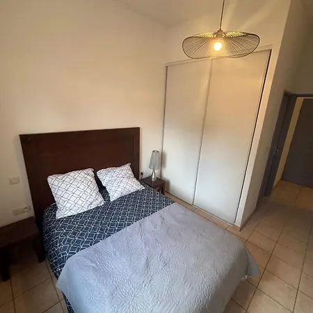 Lou De Laly - 2 Bedrooms - Pool - Center *